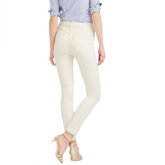J CREW TOOTHPICK ANNKLE SKINNY OFF WHITE JEANS IN SIZE 25 - Picture 2 of 9